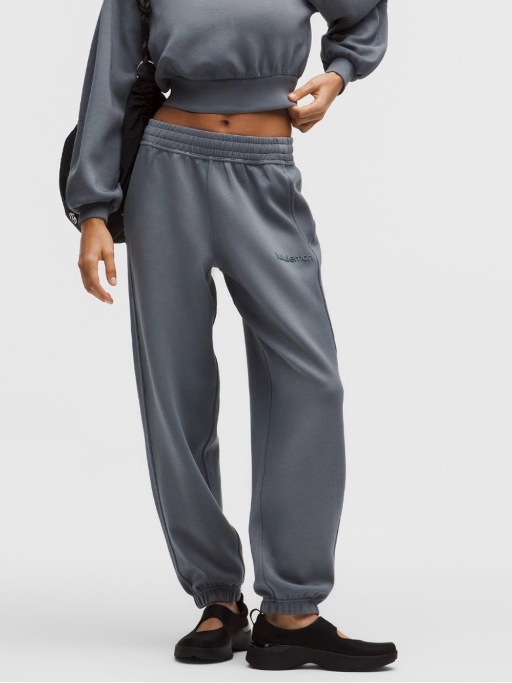 lululemon athletica NWT Smooth Spacer mid-rise Jogger in Washed Charcoal